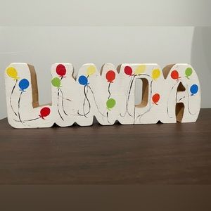 {Linda} Vintage 1980s woodart hand-painted